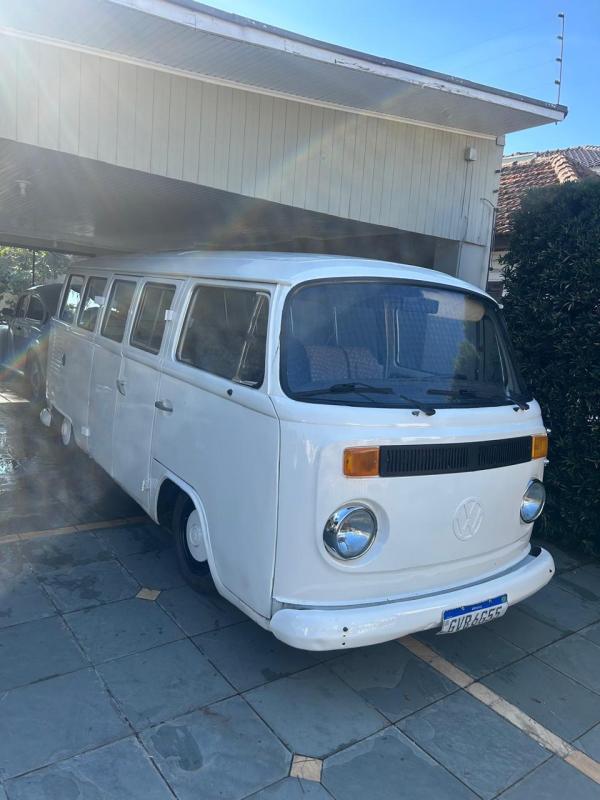 Kombi - Foto #12 do anúncio à venda de Carro clássico