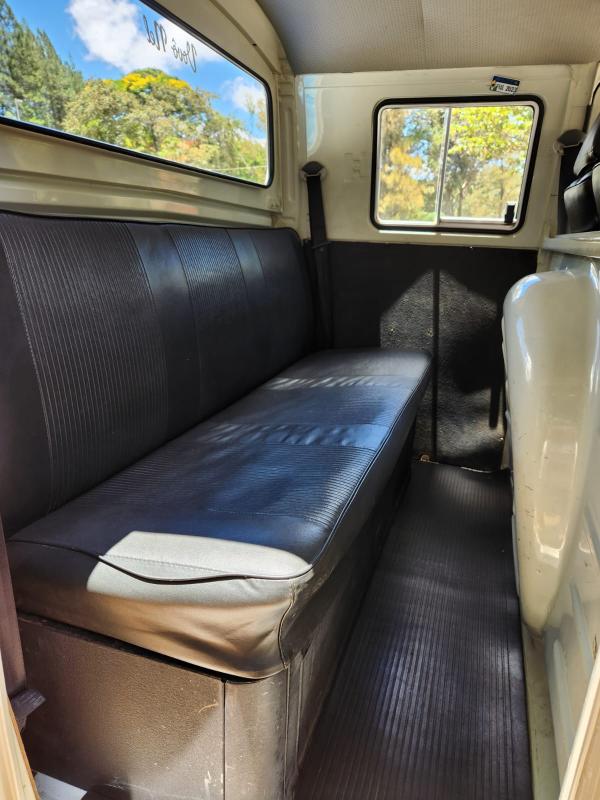 avv-volkswagen-kombi-cabine-dupla-venda-9ztnw46-imagem-015