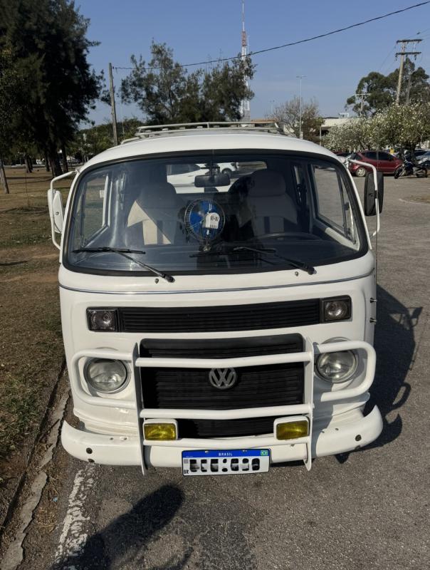 Kombi - Foto #7 do anúncio à venda de Carro clássico