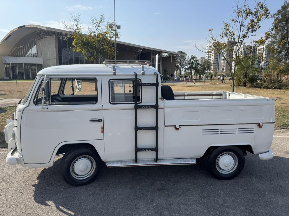 Kombi - Foto #11 do anúncio à venda de Carro clássico