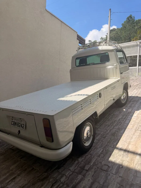 Kombi - Foto #5 do anúncio à venda de Carro clássico