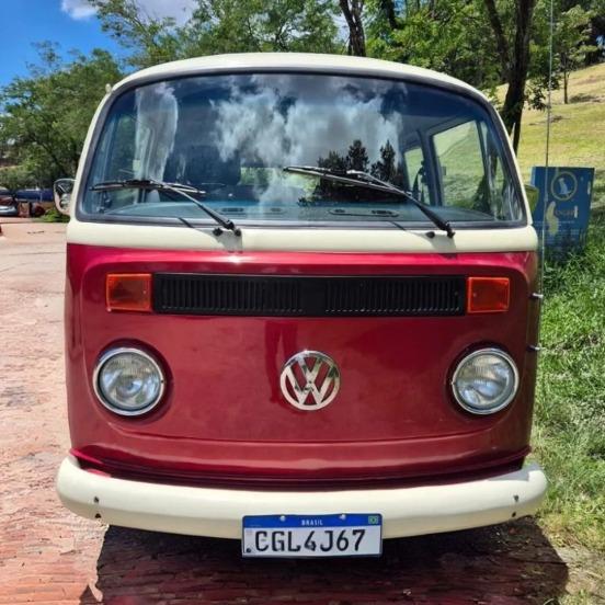 Kombi - Foto #3 do anúncio à venda de Carro clássico