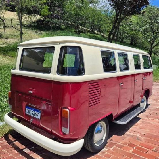 Kombi - Foto #9 do anúncio à venda de Carro clássico