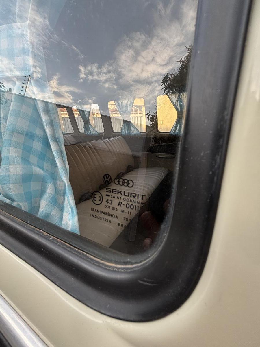 Kombi - Foto #8 do anúncio à venda de Carro clássico