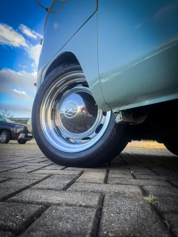 Kombi - Foto #10 do anúncio à venda de Carro clássico