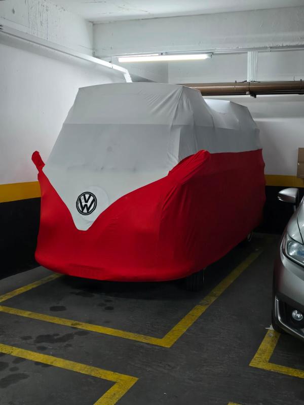 Kombi - Foto #2 do anúncio à venda de Carro clássico