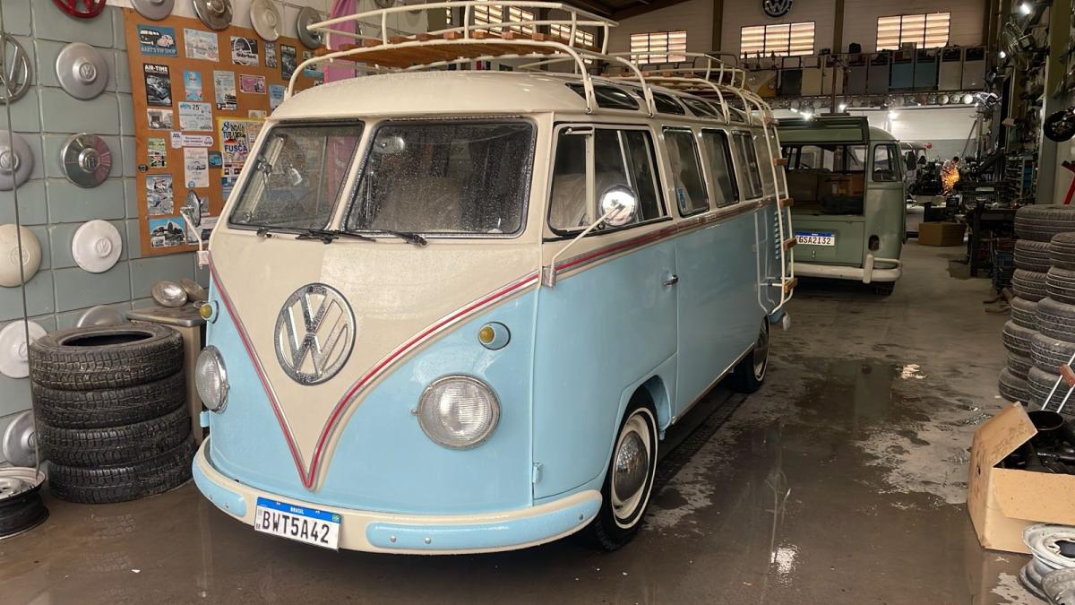 Kombi - Foto #5 do anúncio à venda de Carro clássico