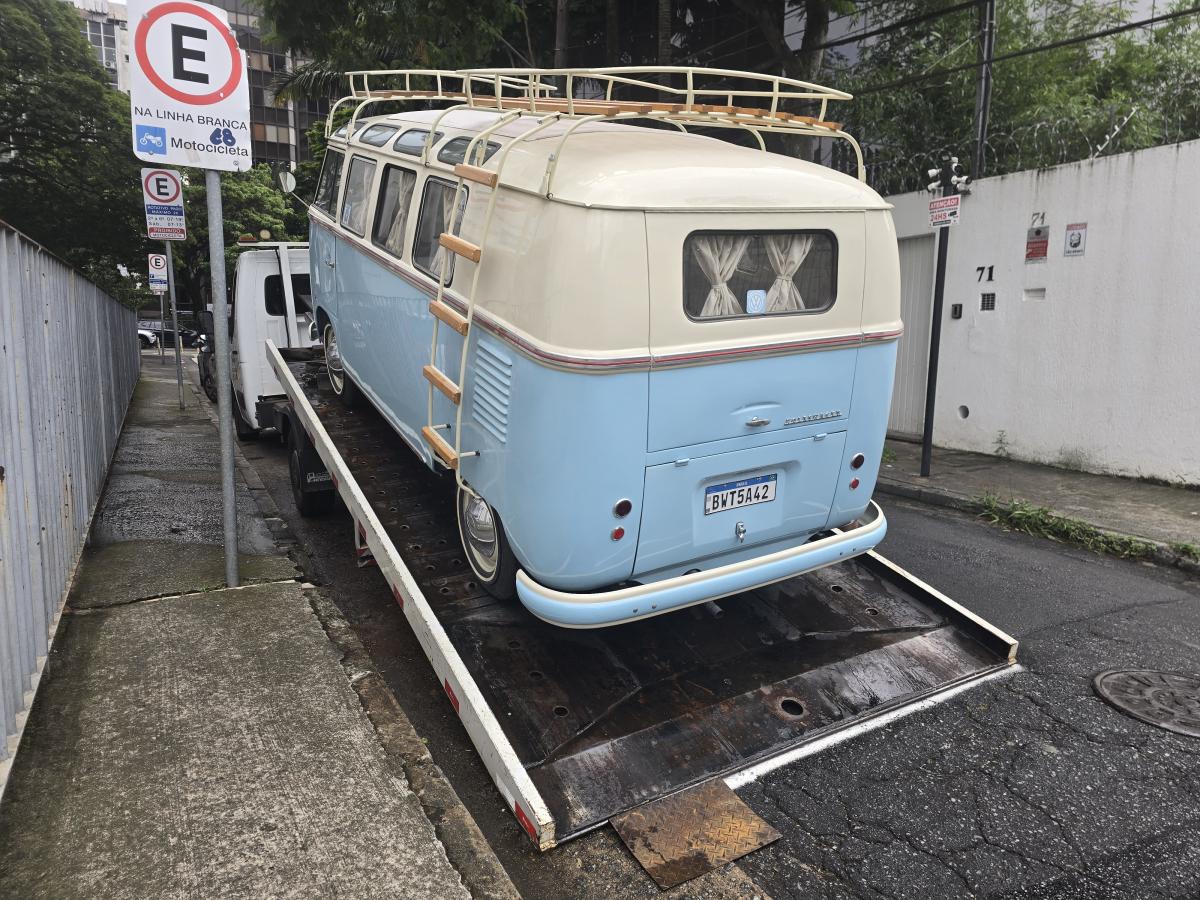 Kombi - Foto #12 do anúncio à venda de Carro clássico
