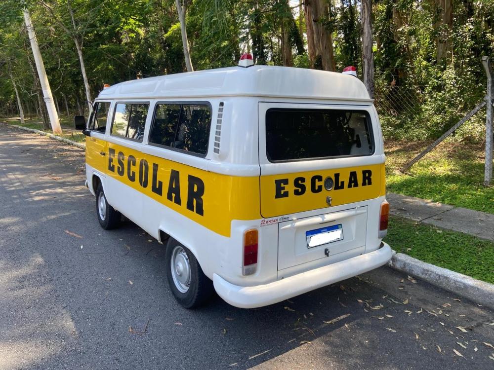 Kombi - Foto #6 do anúncio à venda de Carro clássico