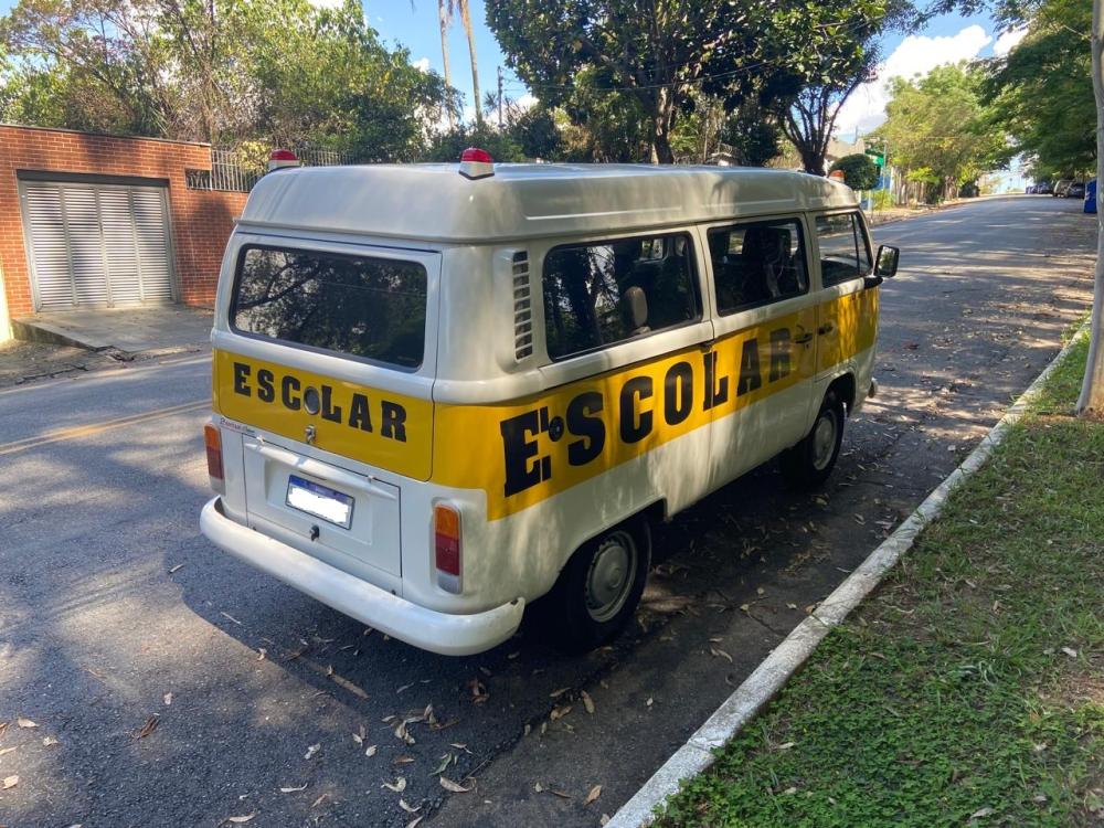 Kombi - Foto #11 do anúncio à venda de Carro clássico