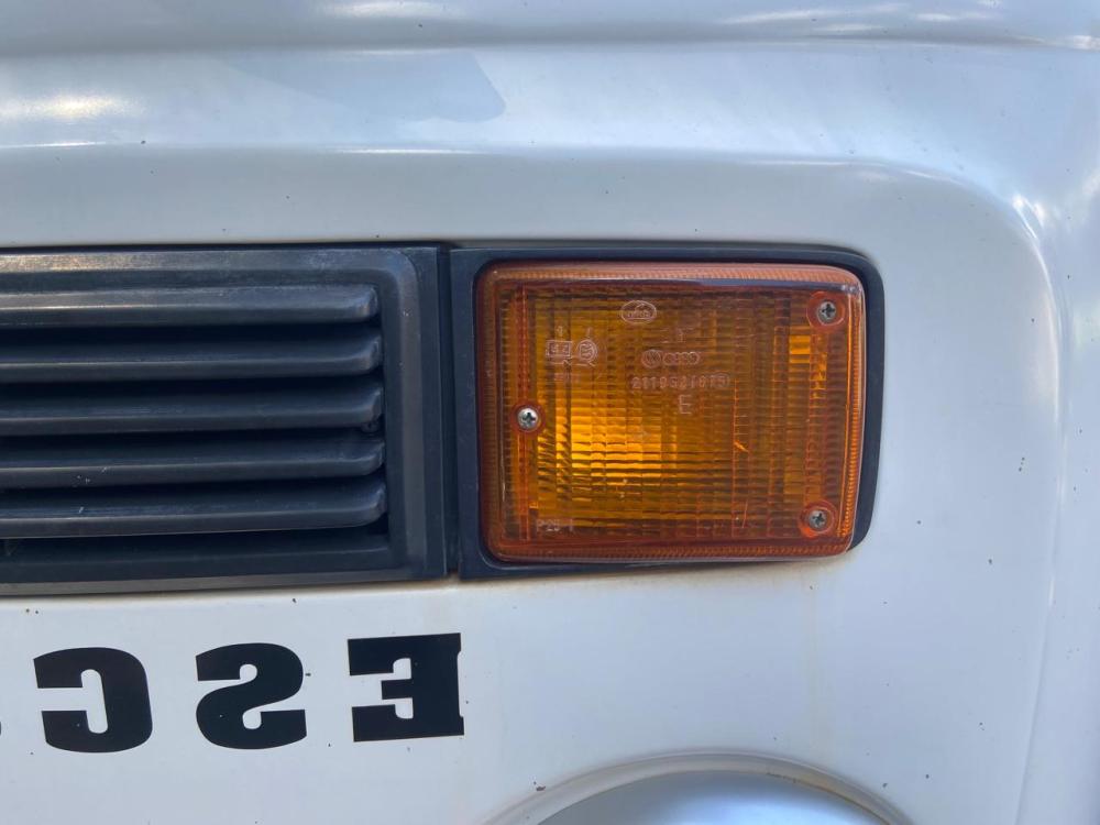 Kombi - Foto #13 do anúncio à venda de Carro clássico