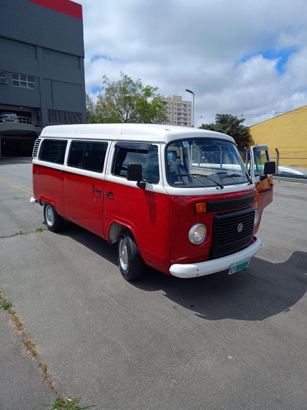 Kombi - Foto #7 do anúncio à venda de Carro clássico