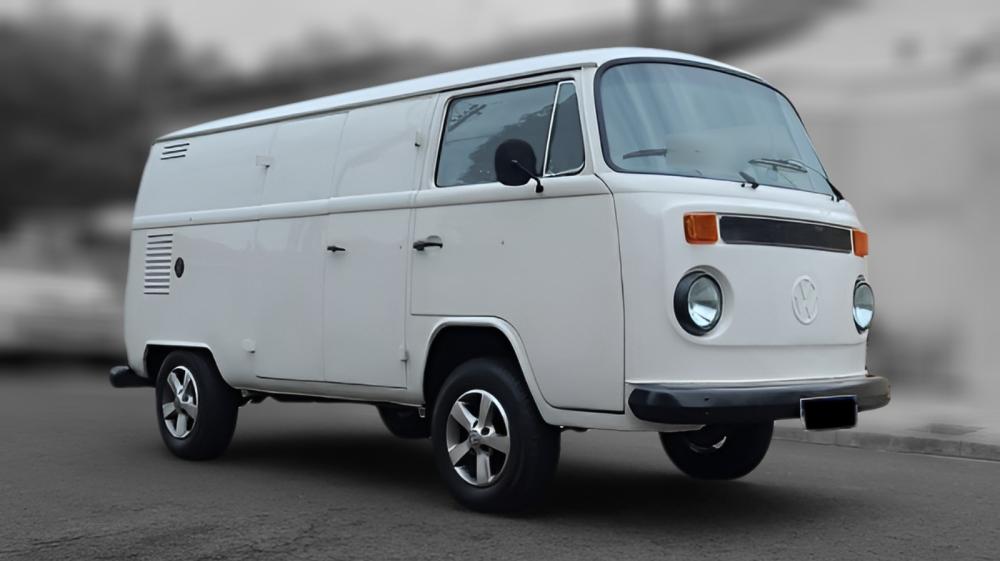 Kombi - Foto #18 do anúncio à venda de Carro clássico