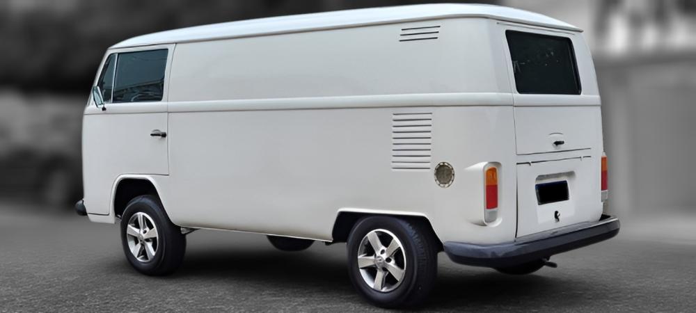 Kombi - Foto #35 do anúncio à venda de Carro clássico