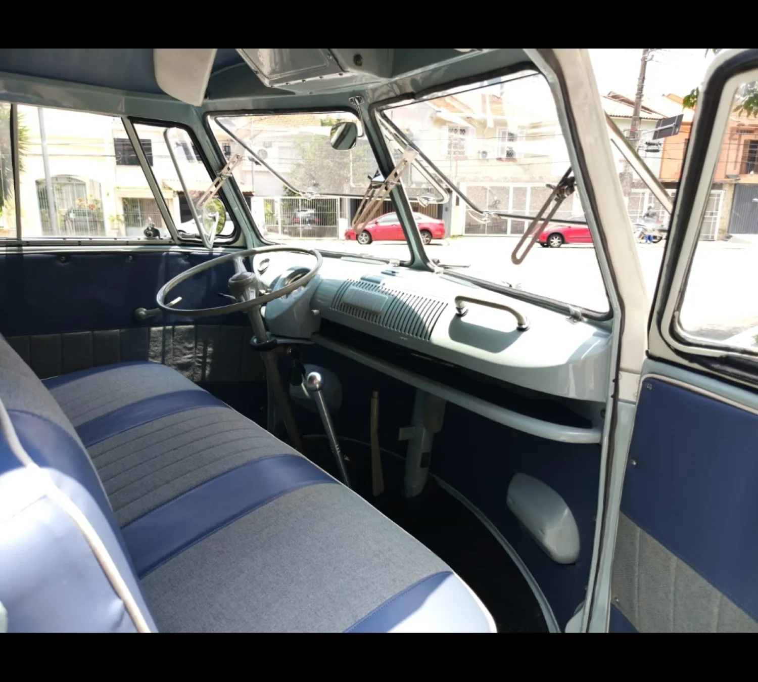 Kombi Furgao 1966 - Foto #3 do anúncio à venda de Carro clássico