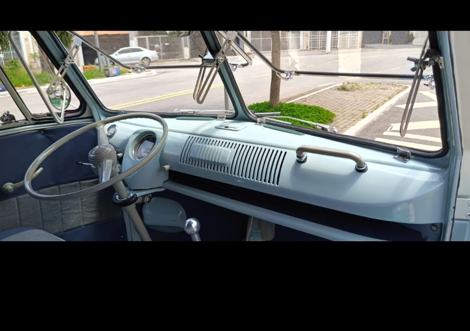 Kombi Furgao 1966 - Foto #14 do anúncio à venda de Carro clássico