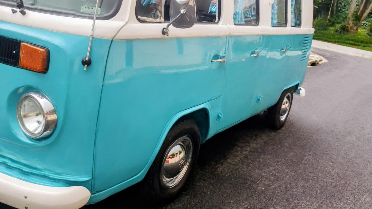 Kombi - Foto #9 do anúncio à venda de Carro clássico