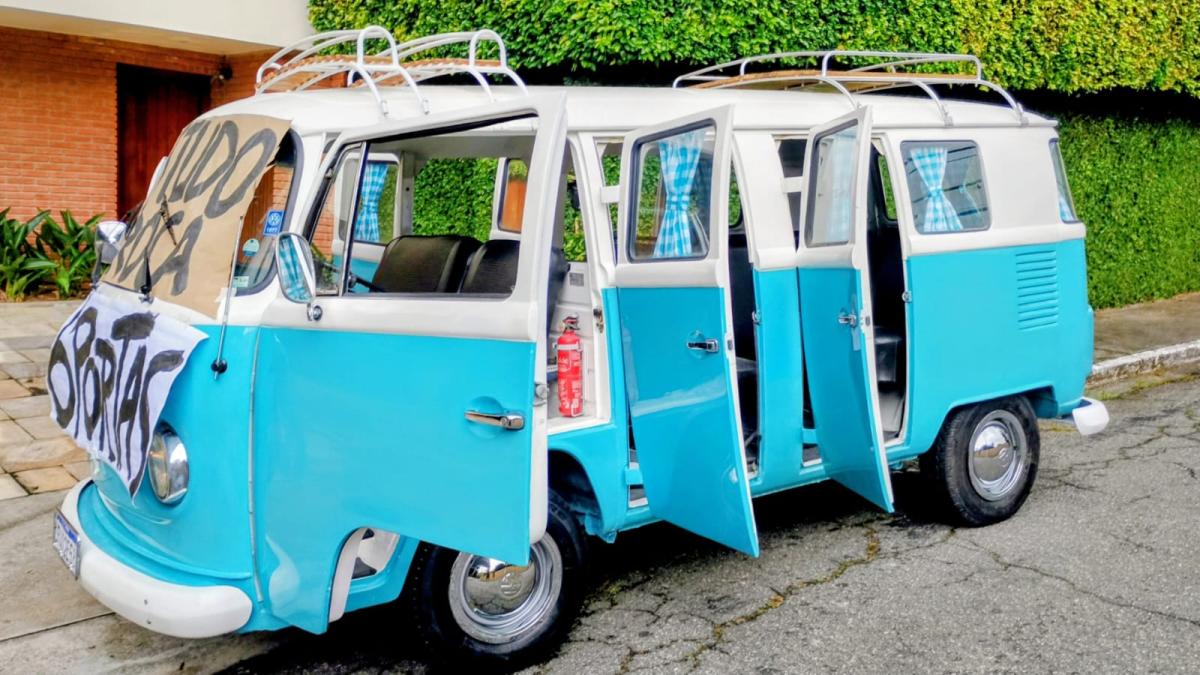 Kombi - Foto #14 do anúncio à venda de Carro clássico