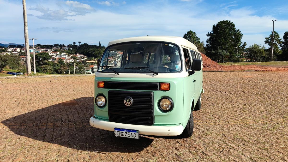 Kombi - Foto #15 do anúncio à venda de Carro clássico