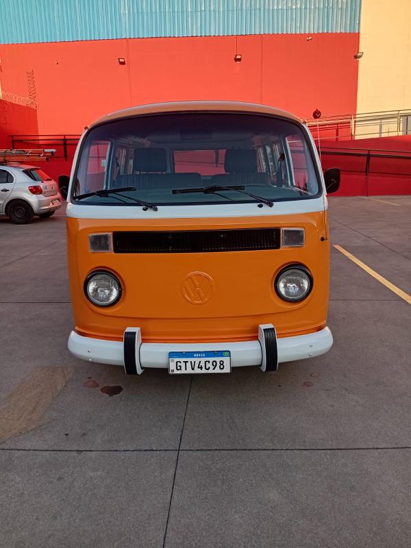 Kombi - Foto #6 do anúncio à venda de Carro clássico
