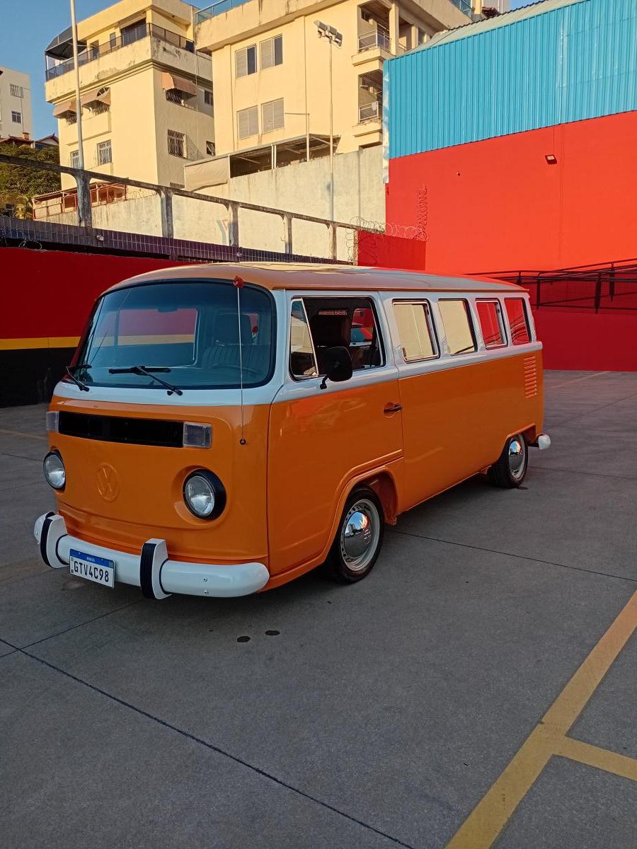 Kombi - Foto #10 do anúncio à venda de Carro clássico