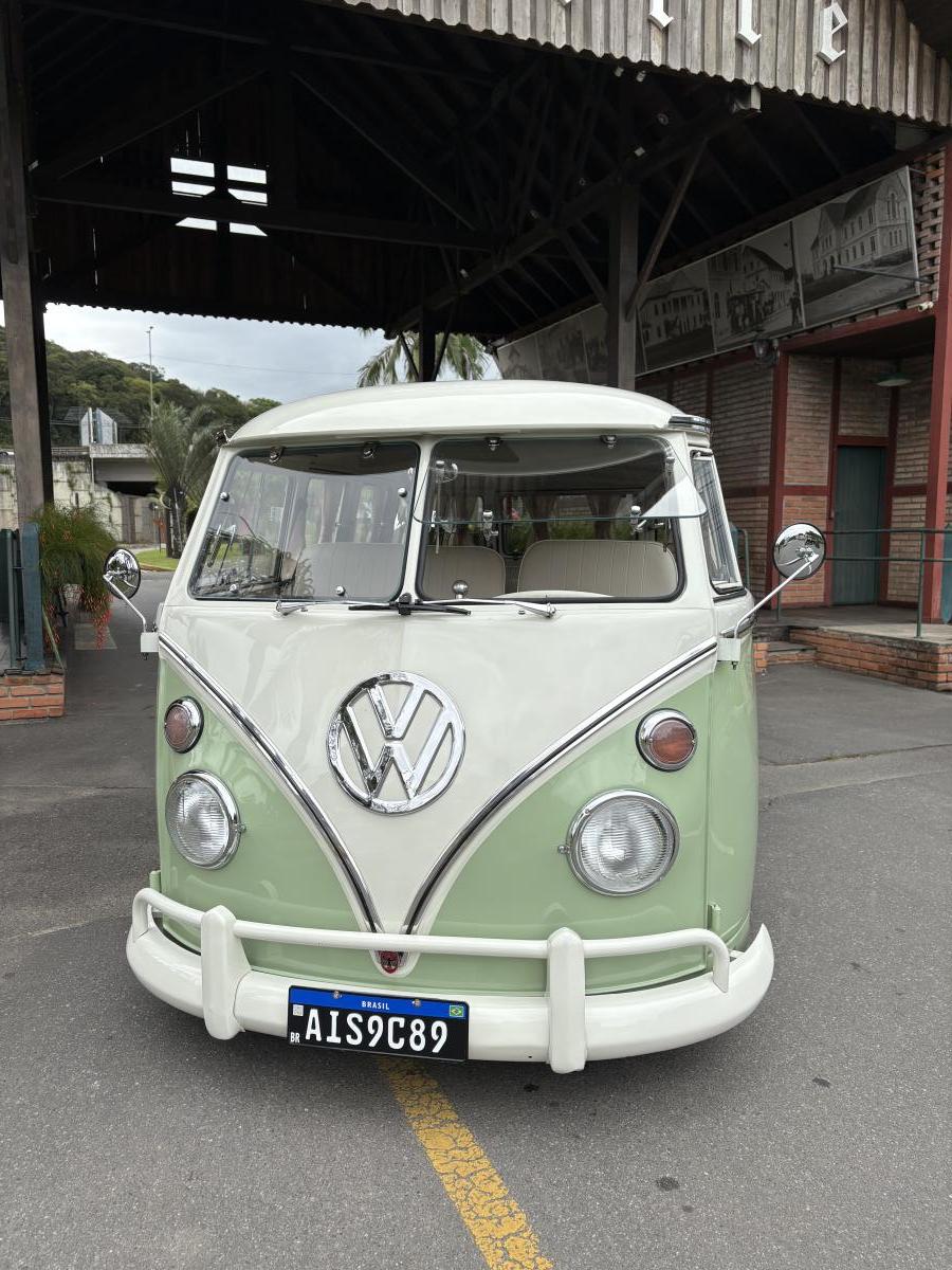 Kombi - Foto #12 do anúncio à venda de Carro clássico