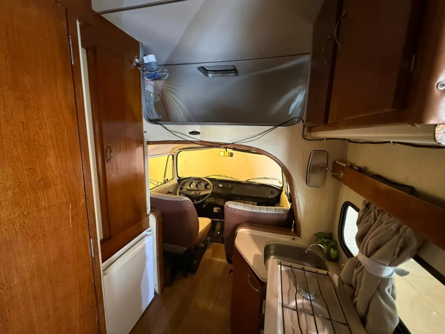 Kombi - Foto #6 do anúncio à venda de Carro clássico