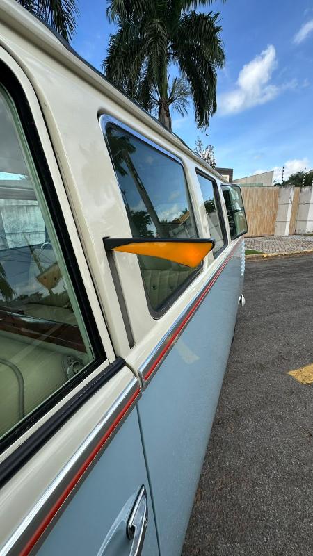 Kombi - Foto #14 do anúncio à venda de Carro clássico
