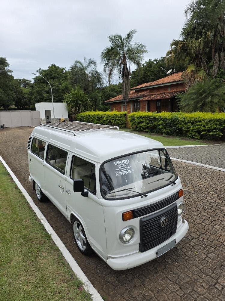 Kombi - Foto #18 do anúncio à venda de Carro clássico