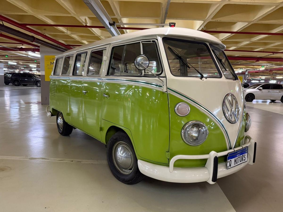 Kombi - Foto #10 do anúncio à venda de Carro clássico