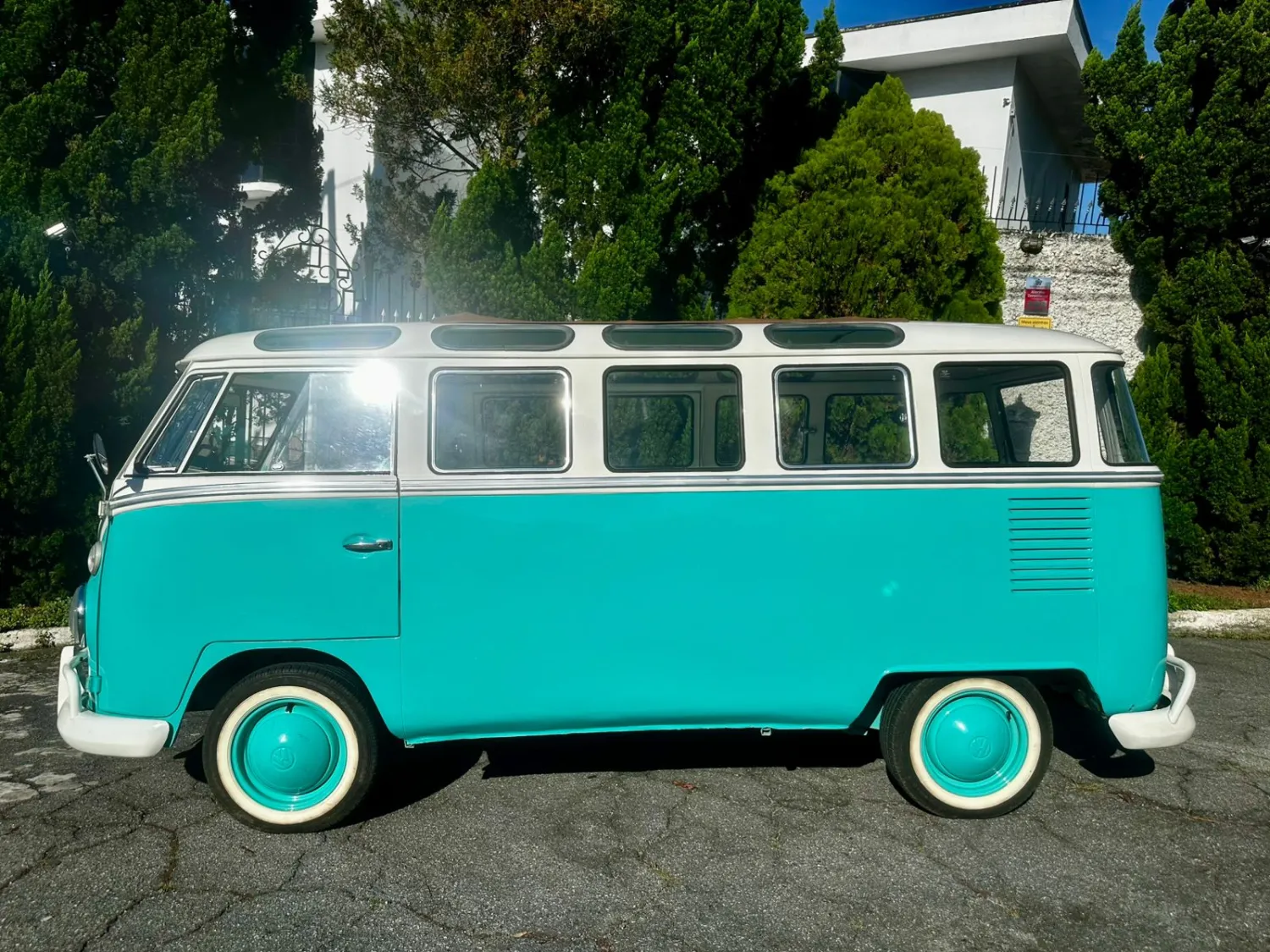 Kombi - Foto #10 do anúncio à venda de Carro clássico
