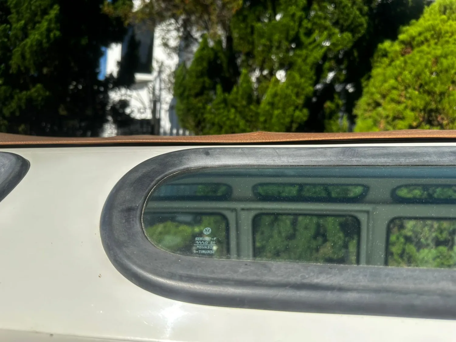 Kombi - Foto #11 do anúncio à venda de Carro clássico