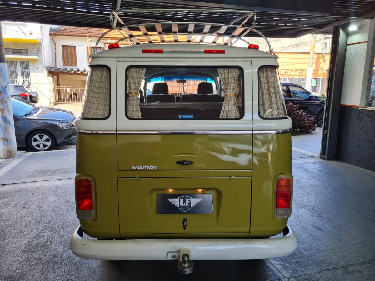 Kombi - Foto #6 do anúncio à venda de Carro clássico
