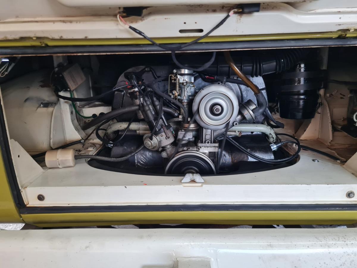 Kombi - Foto #11 do anúncio à venda de Carro clássico
