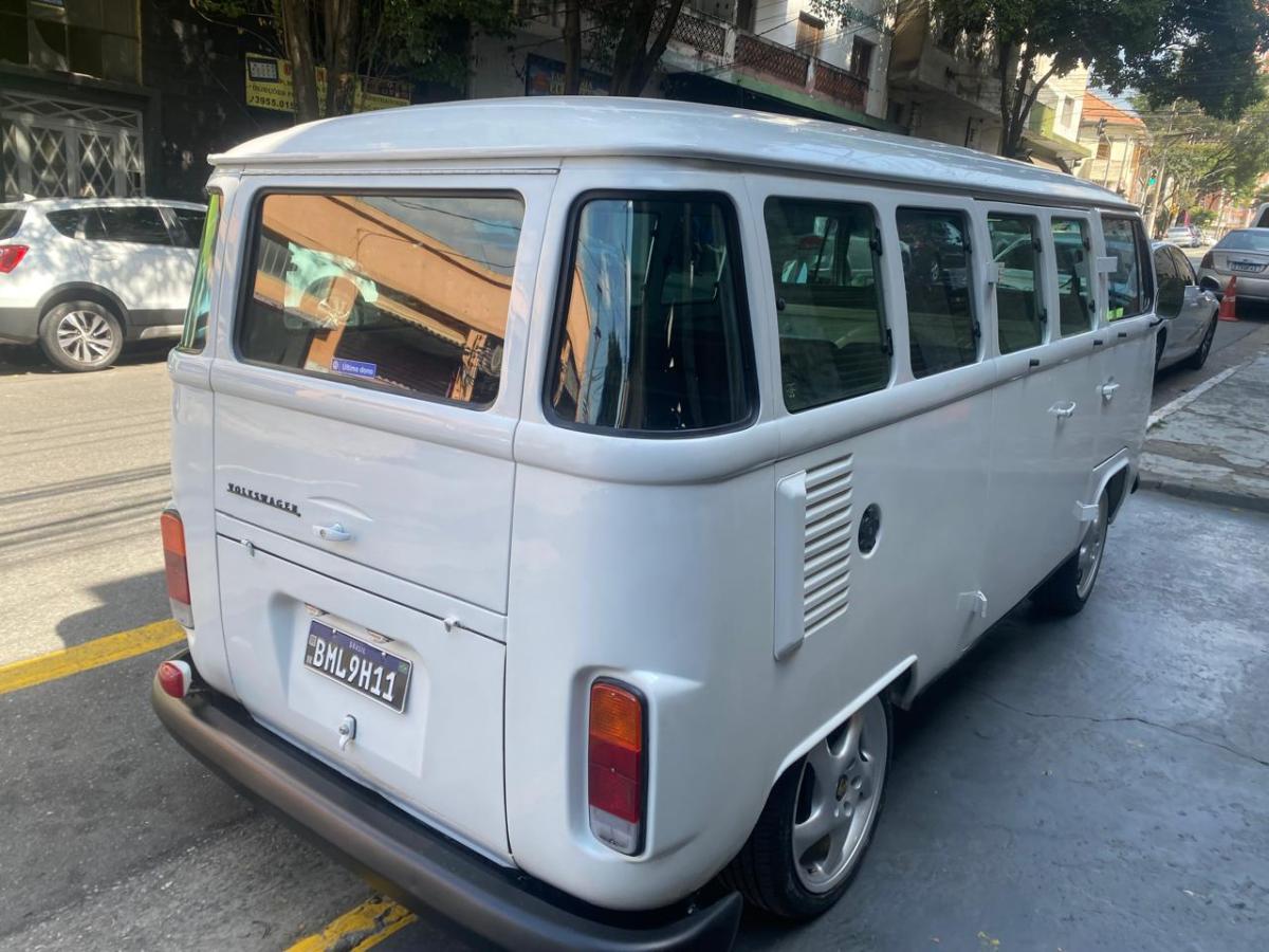 Kombi - Foto #15 do anúncio à venda de Carro clássico