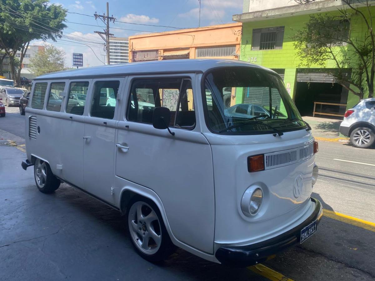 Kombi - Foto #20 do anúncio à venda de Carro clássico