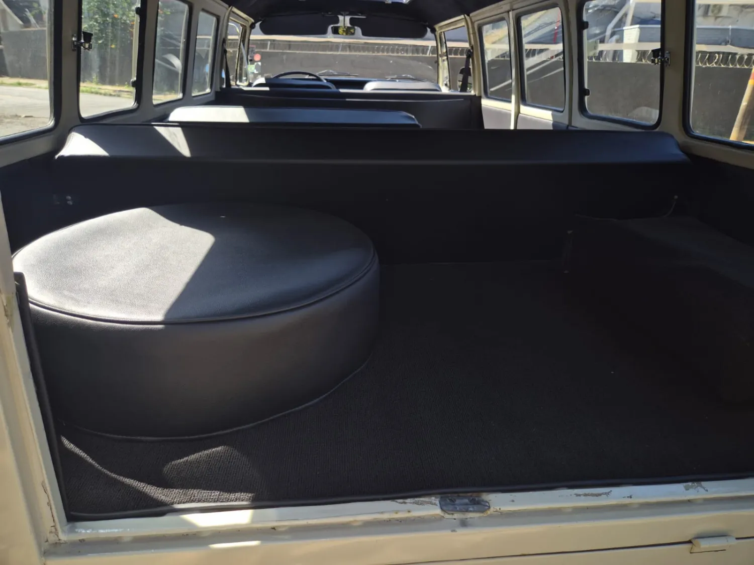 avv-volkswagen-kombi-venda-2bc4db2-imagem-021