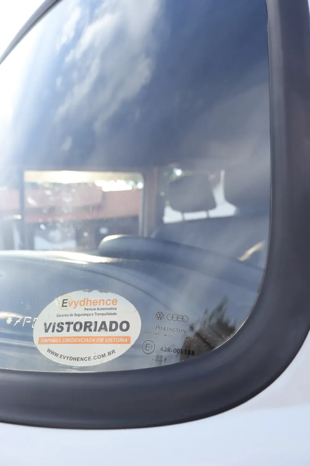 Kombi - Foto #8 do anúncio à venda de Carro clássico