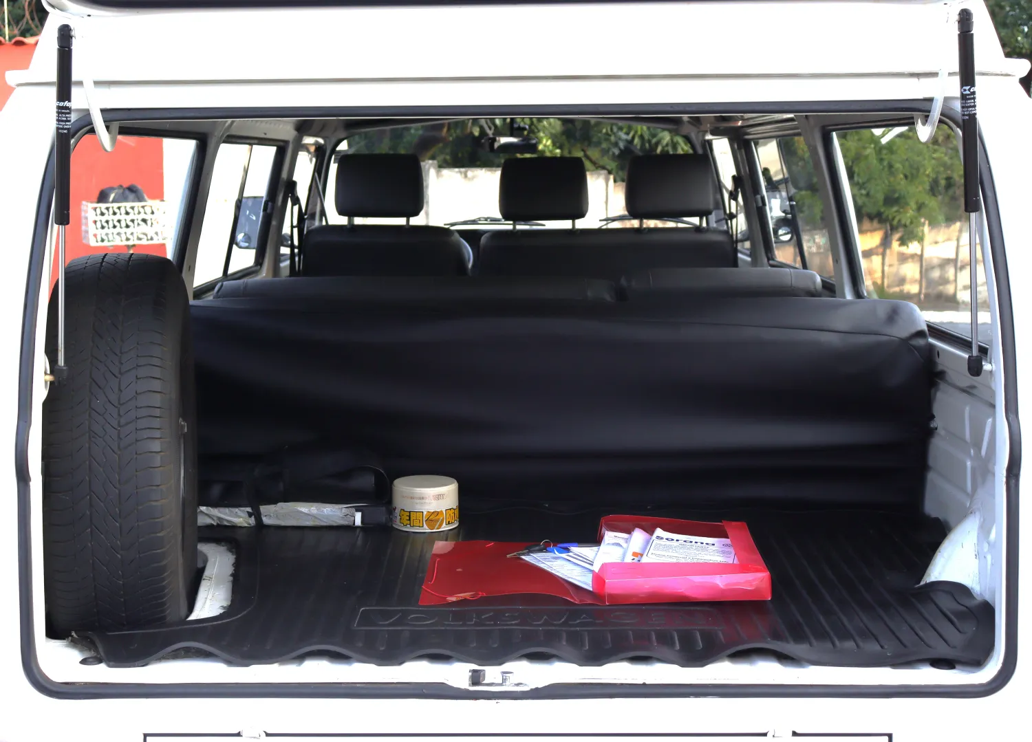 Kombi - Foto #23 do anúncio à venda de Carro clássico