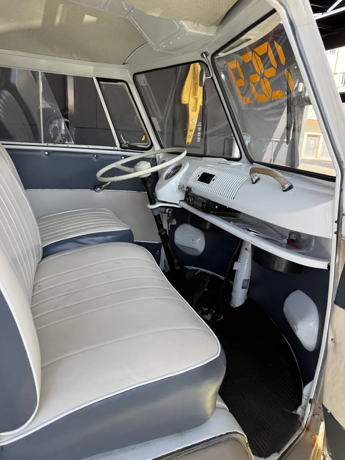 avv-volkswagen-kombi-venda-779018a-imagem-012