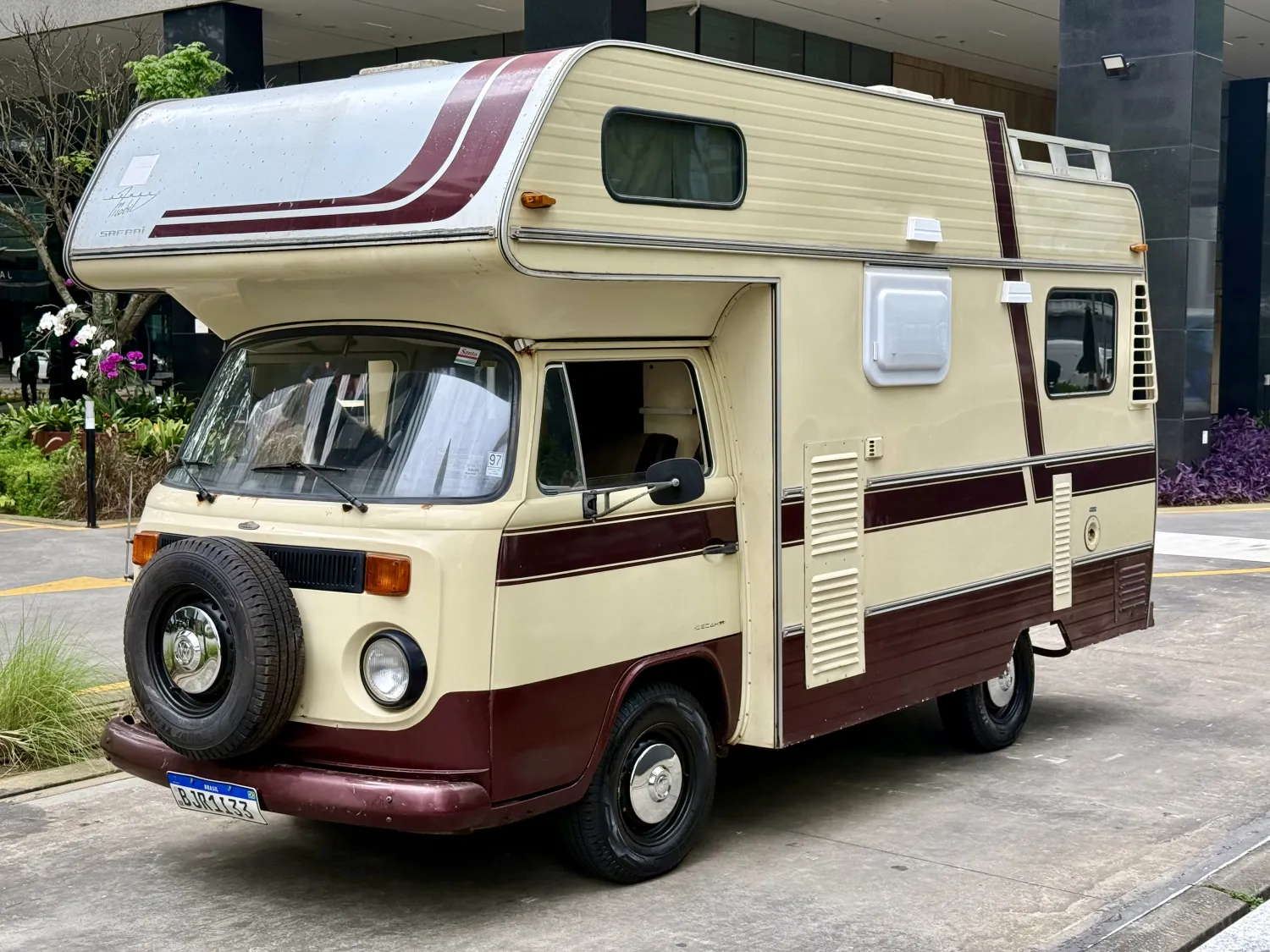 avv-volkswagen-kombi-venda-b238a7b-imagem-001