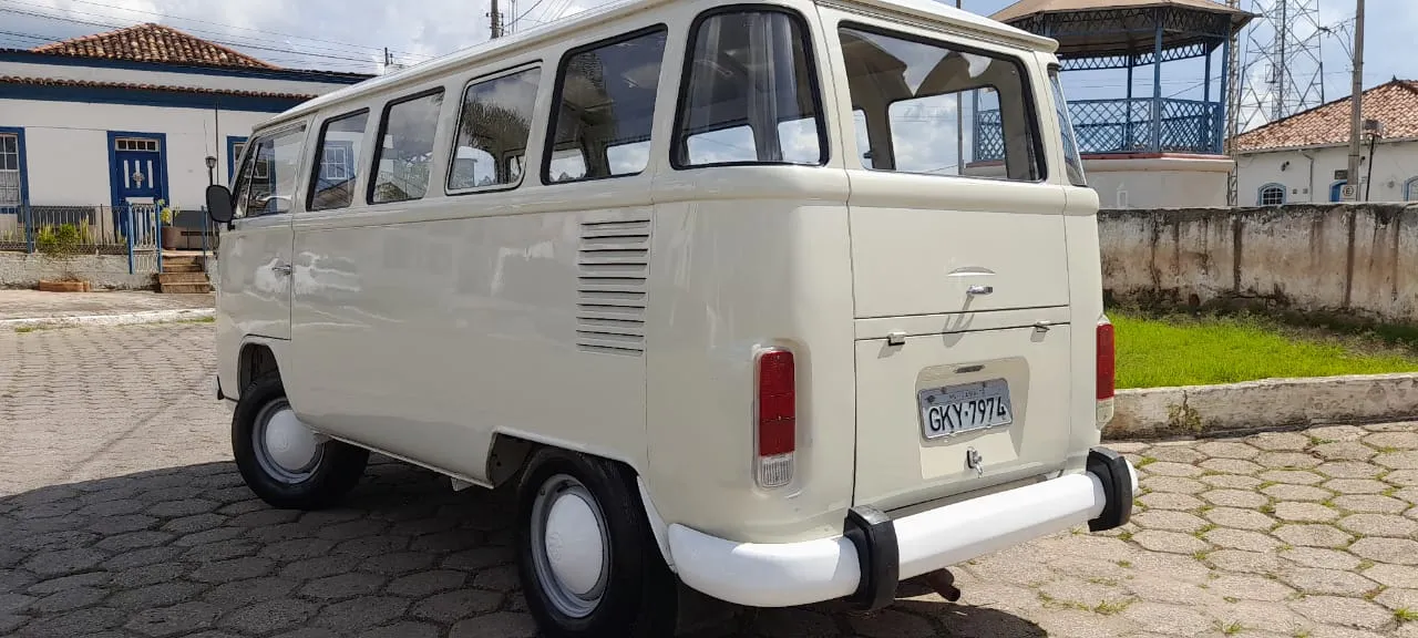 avv-volkswagen-kombi-venda-bdadf44-imagem-009