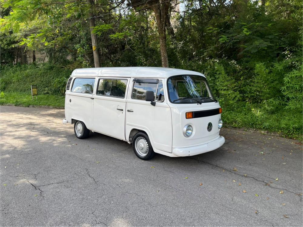 Kombi - Foto #6 do anúncio à venda de Carro clássico