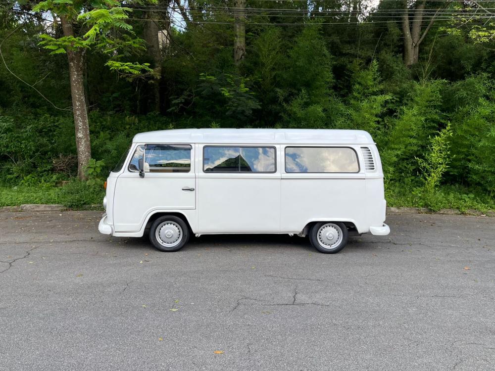 Kombi - Foto #7 do anúncio à venda de Carro clássico