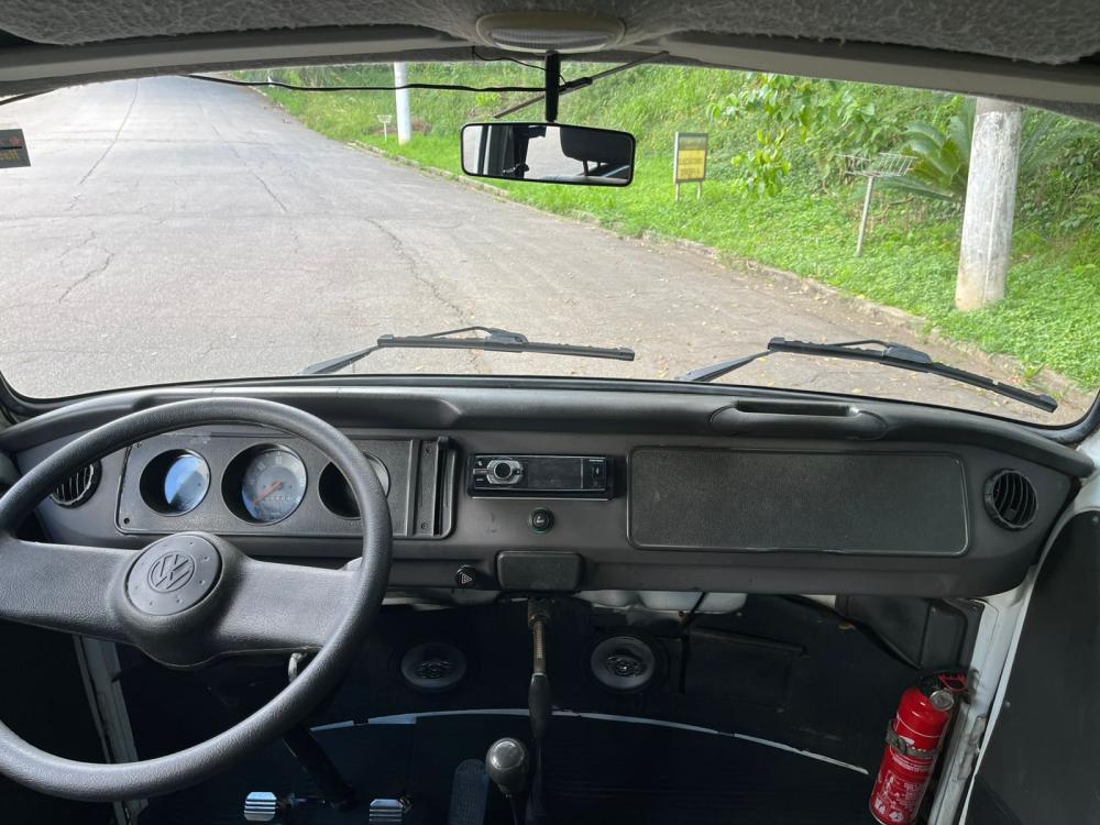 Kombi - Foto #13 do anúncio à venda de Carro clássico