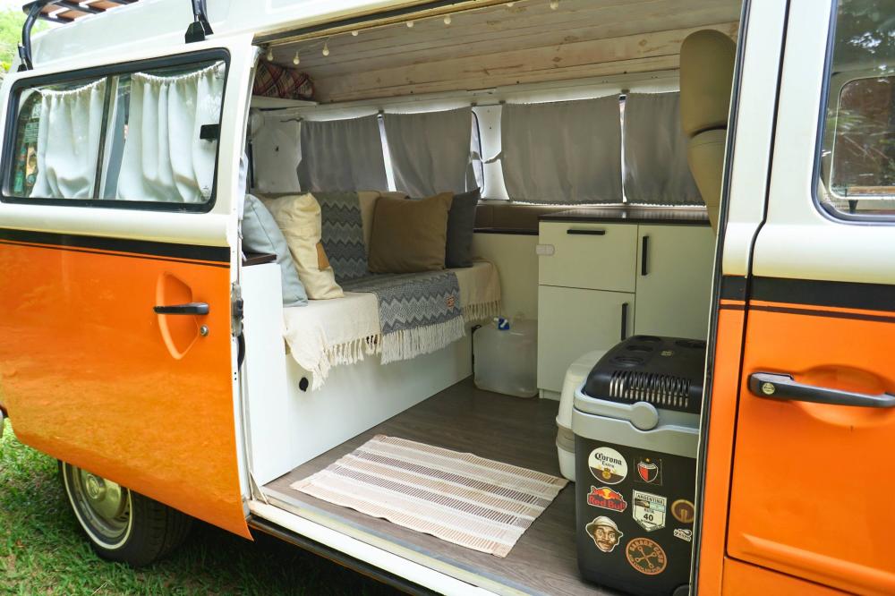 Kombi - Foto #5 do anúncio à venda de Carro clássico