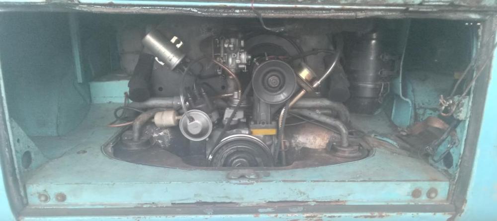Kombi - Foto #5 do anúncio à venda de Carro clássico