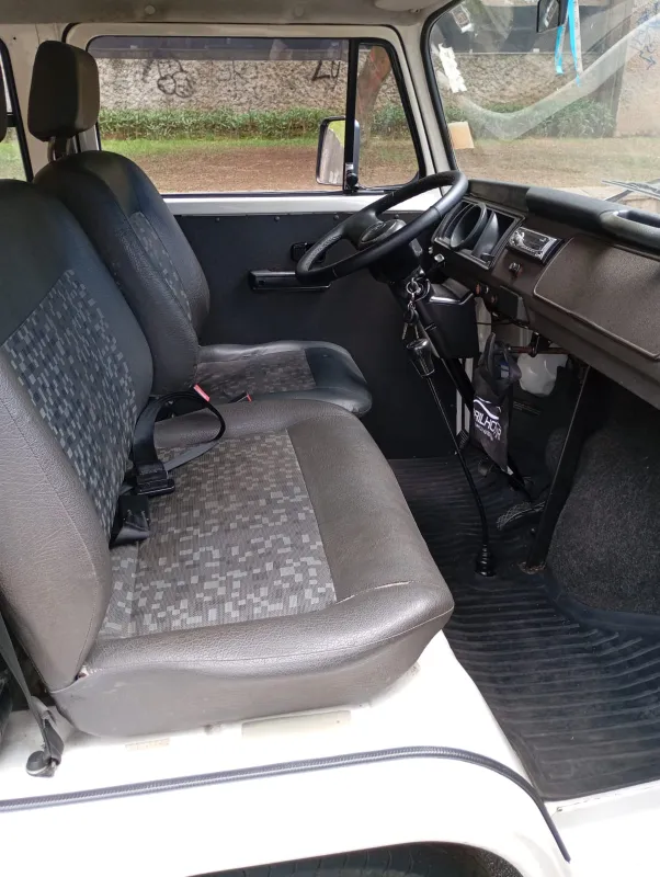 avv-volkswagen-kombivenda-wmde5kl-imagem-017