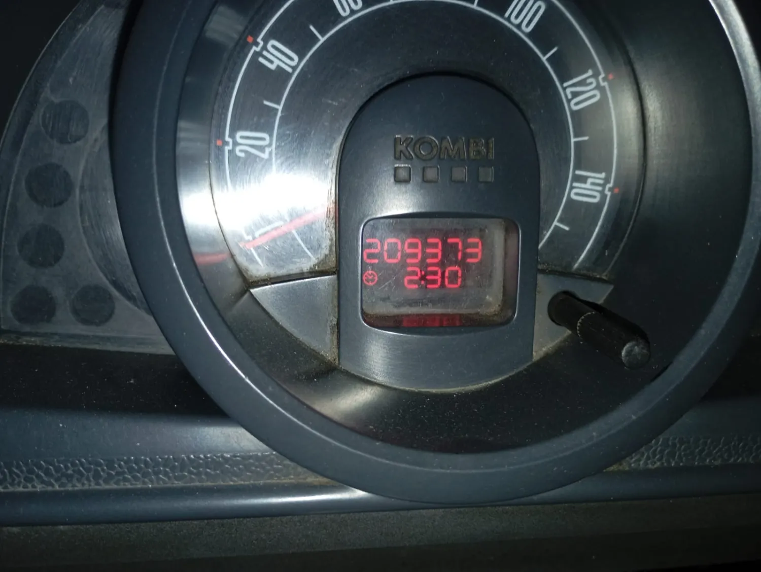 avv-volkswagen-kombivenda-wmde5kl-imagem-024