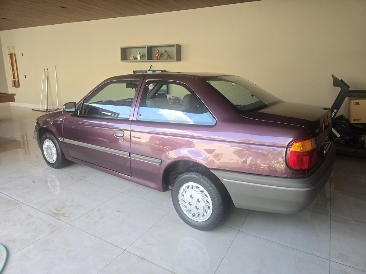 Logus - Foto #2 do anúncio à venda de Carro clássico
